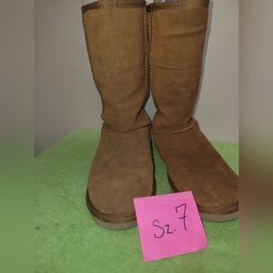 UGG Koolaburra boots